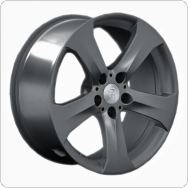 ����� ����� BMW Replica B82